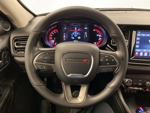 Used 2022 Dodge Durango SXT image 16