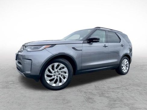 Certified 2024 Land Rover Discovery S image 1