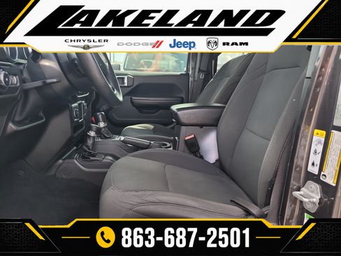 Used 2019 Jeep Wrangler Unlimited Sport AWD/4WD image 16
