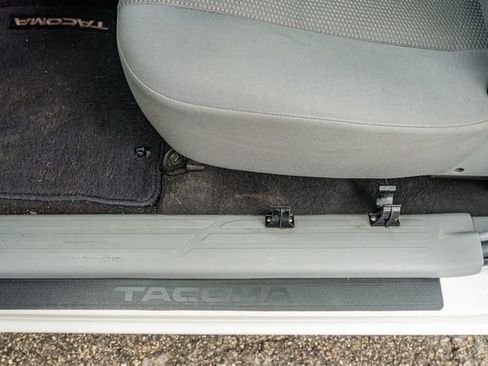 Used 2013 Toyota Tacoma 2WD Regular Cab image 18