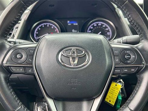 Certified 2021 Toyota Camry SE FWD image 24