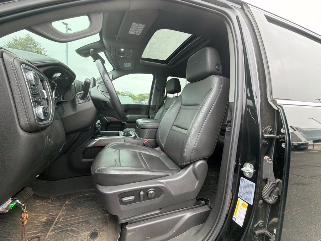 Used 2022 GMC Sierra 2500 Denali w/ Denali Ultimate Package AWD/4WD image 6