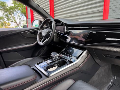 Used 2020 Audi RS Q8 w/ Carbon Optic Package AWD/4WD image 25
