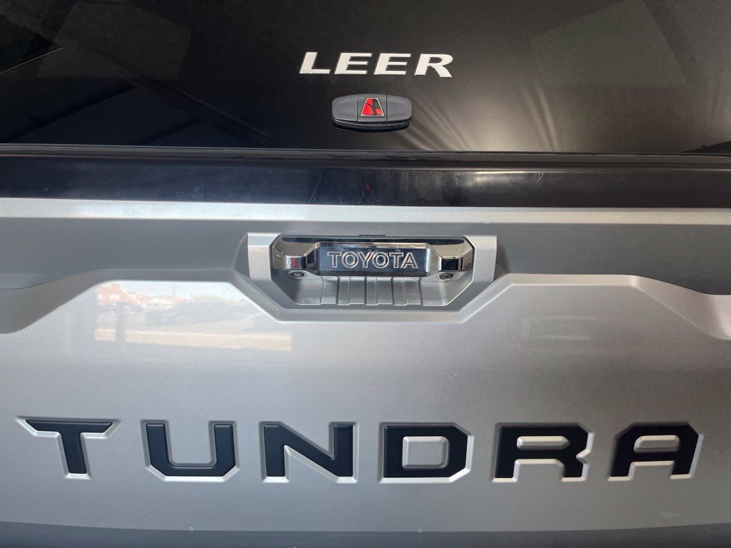 Used 2023 Toyota Tundra Limited AWD/4WD image 45
