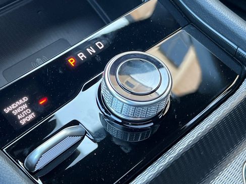 New 2025 Jeep Grand Cherokee Limited w/ Luxury Tech Group II image 22