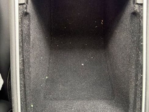 Used 2023 Tesla Model 3 Standard Range image 41