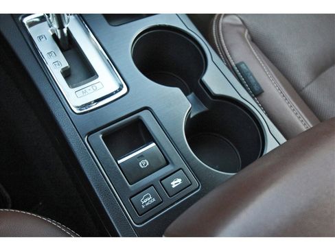 Used 2017 Subaru Outback 3.6R Touring w/ Popular Package #5A image 30