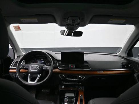 Used 2023 Audi Q5 2.0T Premium w/ Convenience Package AWD/4WD image 27