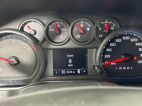 Used 2023 Chevrolet Silverado 1500 Custom image 17