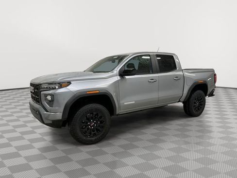 New 2026 GMC Canyon Elevation w/ Convenience Package RWD image 7
