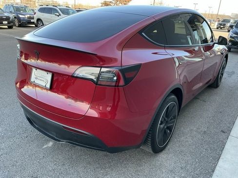 Used 2023 Tesla Model Y Long Range image 6