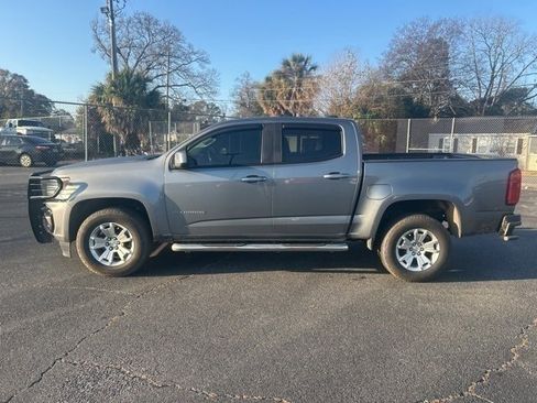 Used 2021 Chevrolet Colorado LT w/ LT Convenience Package image 2