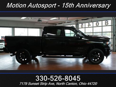 Used 2020 RAM 2500 Big Horn w/ Night Edition AWD/4WD image 12