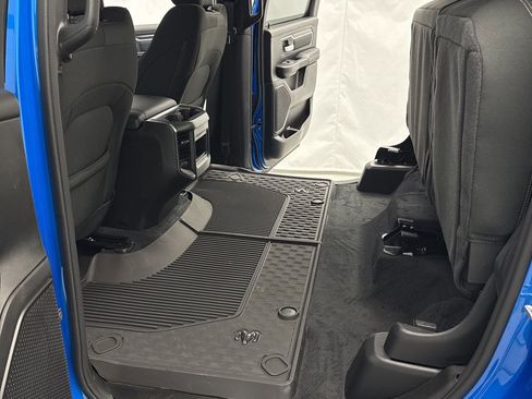 New 2026 RAM 1500 Big Horn w/ Night Edition image 40