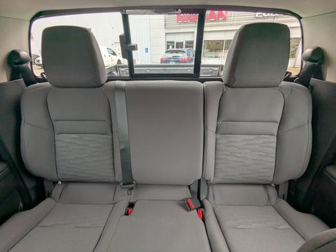 New 2026 Nissan Frontier S image 19