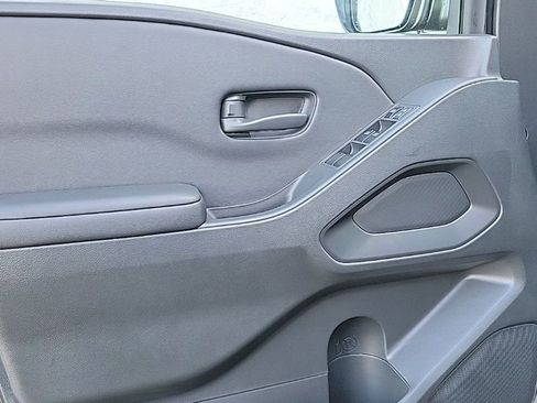 New 2026 Nissan Frontier S image 20