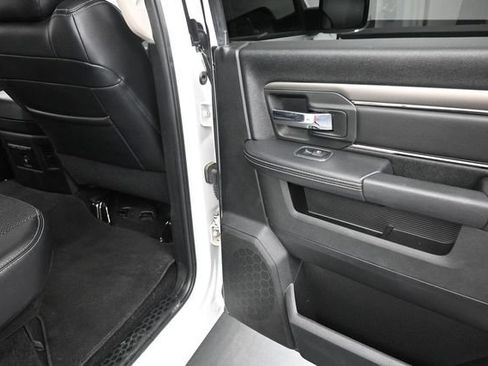 Used 2017 RAM 1500 Sport w/ Quick Order Package 26Q Night AWD/4WD image 18
