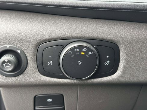 New 2026 Ford Transit 250 148 Medium Roof image 27