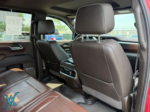 Used 2024 GMC Sierra 1500 Denali w/ Denali Reserve Package AWD/4WD image 19