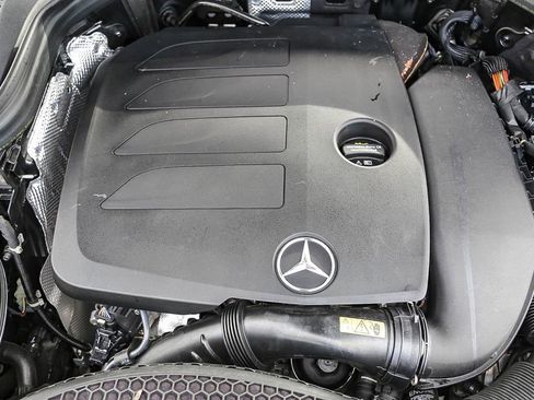 Used 2022 Mercedes-Benz GLC 300 image 26