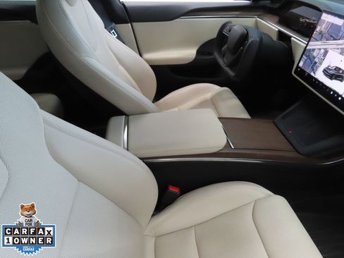Used 2022 Tesla Model S image 27