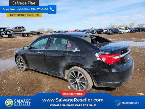 Used 2011 Chrysler 200 S image 3