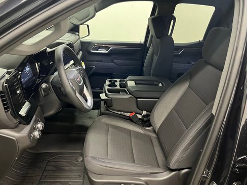 New 2026 GMC Sierra 1500 Elevation image 25