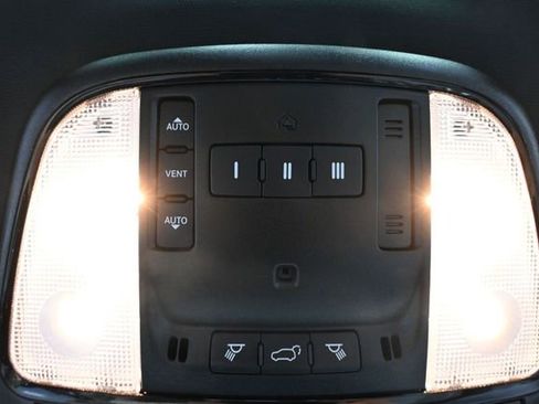 Used 2024 Dodge Durango R/T AWD/4WD image 36