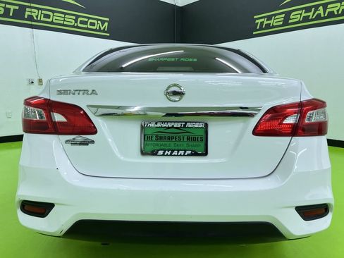 Used 2017 Nissan Sentra S FWD image 8