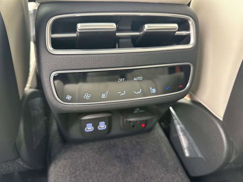 New 2026 Genesis GV70 3.5T Sport Prestige AWD/4WD image 11