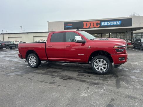 New 2026 RAM 2500 Laramie AWD/4WD image 2