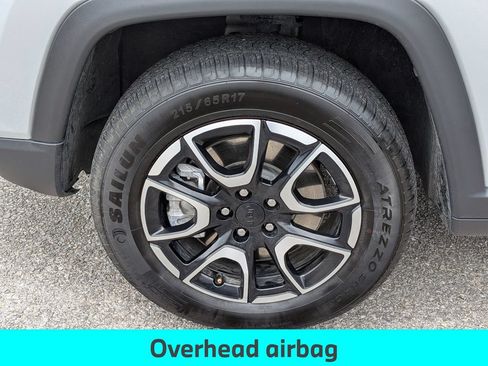 Used 2024 Jeep Compass Trailhawk AWD/4WD image 12