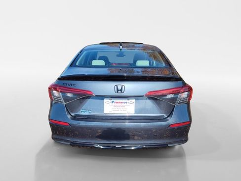 Used 2022 Honda Civic EX image 4