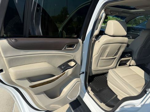 Used 2016 GMC Yukon Denali w/ Open Road Package AWD/4WD image 14
