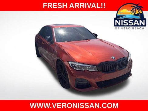 Used 2021 BMW 330i Sedan w/ M Sport Package RWD image 1