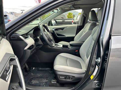 Certified 2023 Toyota RAV4 XLE Premium AWD/4WD image 12