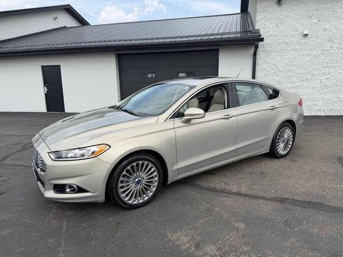 Used 2015 Ford Fusion Titanium AWD/4WD image 2