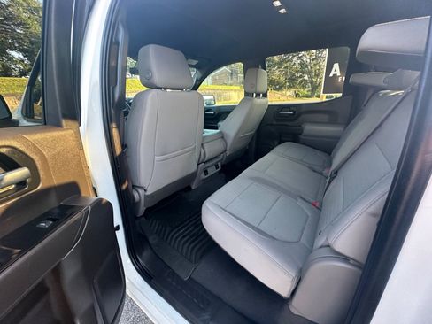 Used 2020 Chevrolet Silverado 1500 LT AWD/4WD image 8