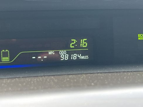 Used 2012 Toyota Prius V Three image 22