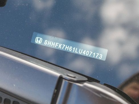 Certified 2020 Honda Civic EX image 29