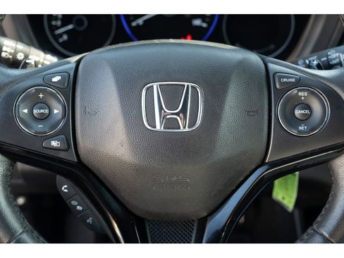 Used 2020 Honda HR-V Sport image 10