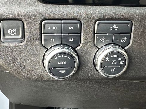 Used 2024 GMC Sierra 1500 Elevation AWD/4WD image 20