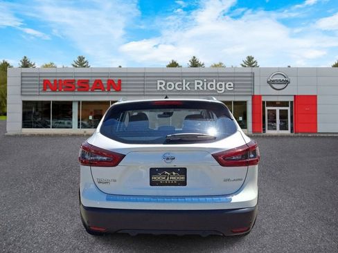 Certified 2022 Nissan Rogue Sport SL AWD/4WD image 6