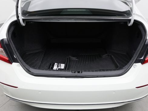 Used 2021 Honda Accord EX-L image 33