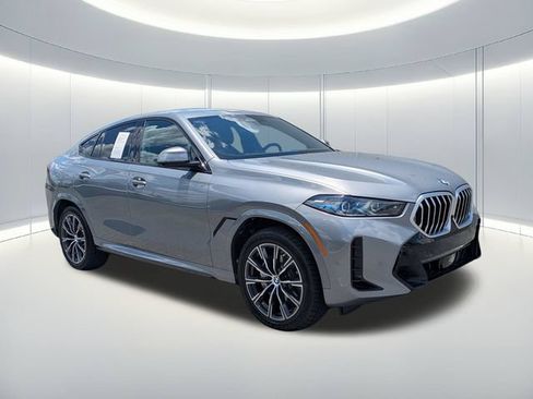 Used 2025 BMW X6 xDrive40i AWD/4WD image 7