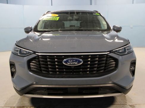 Used 2025 Ford Escape Platinum w/ Premium Technology Package image 30