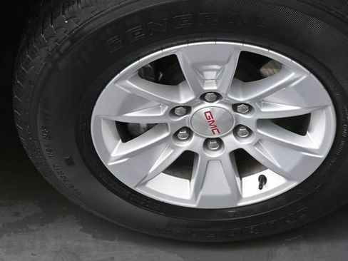 Used 2022 GMC Sierra 1500 SLE AWD/4WD image 30