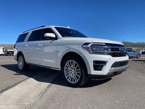Used 2024 Ford Expedition Max Limited image 21