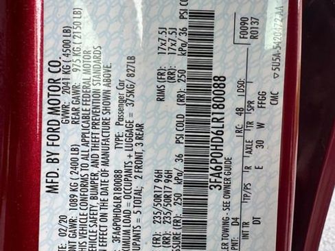 Used 2020 Ford Fusion SE image 28