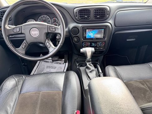 Used 2007 Chevrolet TrailBlazer SS AWD/4WD image 8